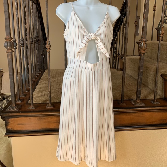 Nasty Gal Dresses & Skirts - Nasty gal cream and tan midi dress. NWOT size 2-4